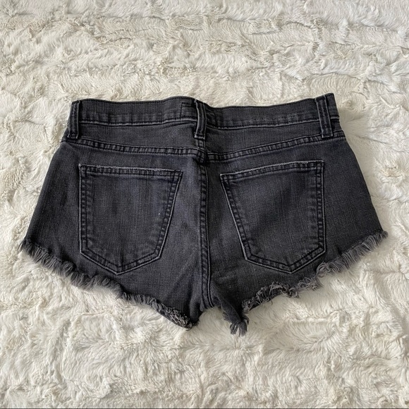 Current Elliott Women's Gray The Gam Shorts in Dusk Destroy Size 24 - Picture 6 of 6